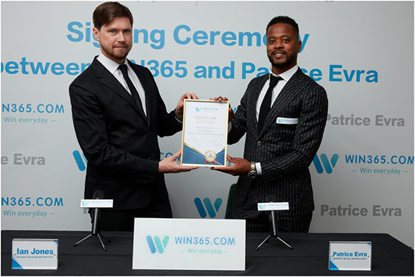 Patrice Evra đại sứ thương hiệu WIN365 01